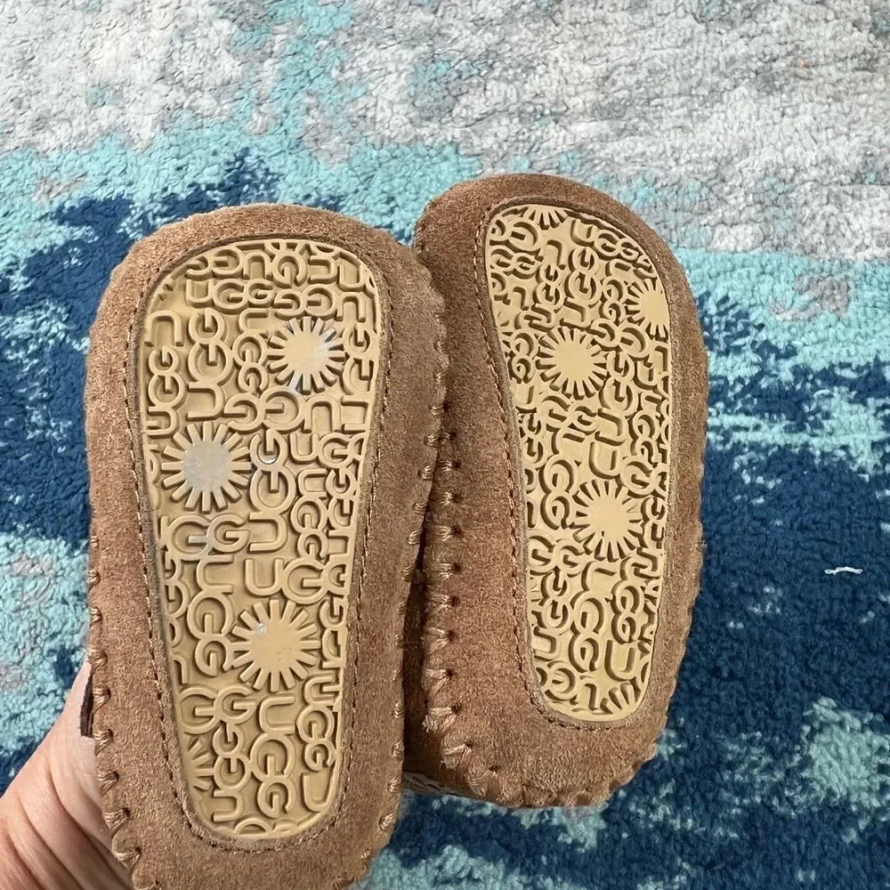 Ugg Girls Brown Fur Boots Size 0/1